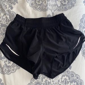 lululemon hotty hot shorts